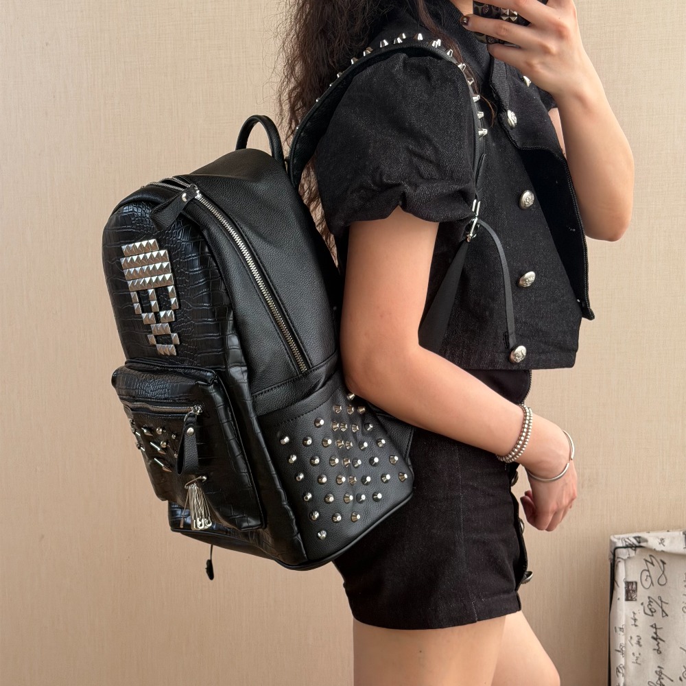 Оригинальный черный рюкзак с у – обзор и цена Laptop Accessories Women
